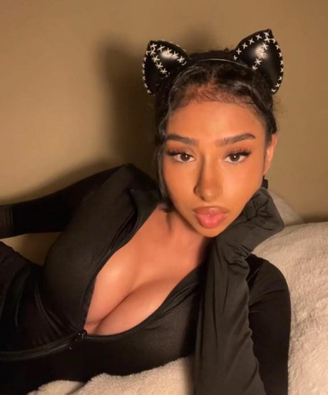 mature asian onlyfans pretty galleries