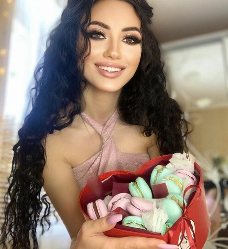 Angelficial hot star pics