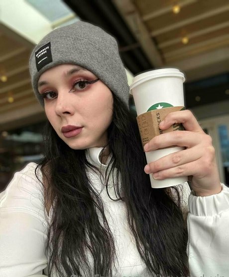 alice wood vip adult star photo