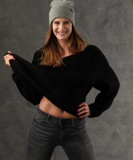 Joana Heidrich exclusive model pictures