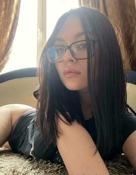 blonde babe onlyfans sexy picture