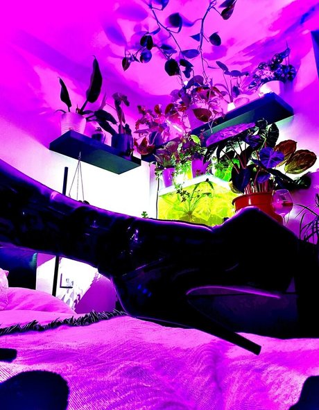 buffbecky naked pornstar photo