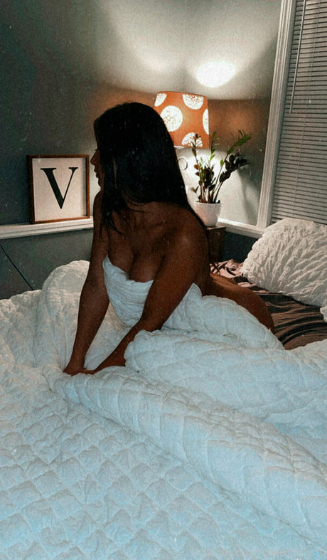 teen tits onlyfans free naked image