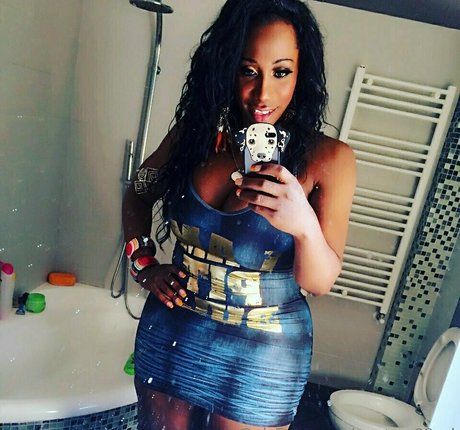 big black ass onlyfans exclusive img