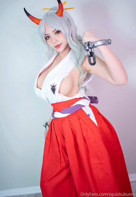 squishubunny top star archive