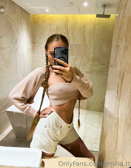 emilia tt pornstar erotic archive