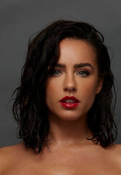 Georgia May Foote nice actress img