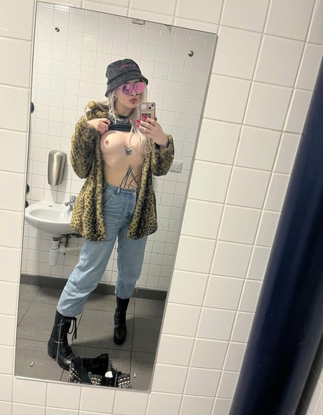 fullmetalvenus hot actress image