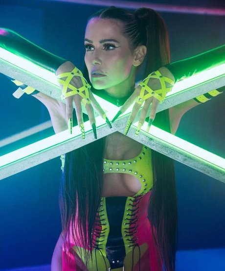 Deborah Secco erotic actress photo