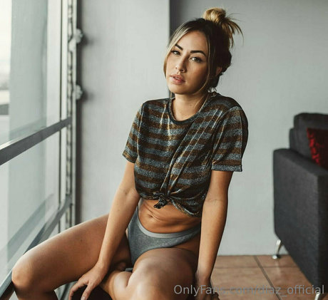 diaz official pretty pornstar photo