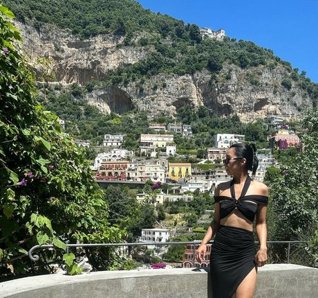 Karagii star beautiful archive