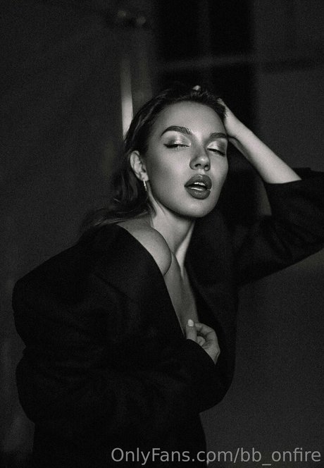 mature slut onlyfans beautiful xxx photo