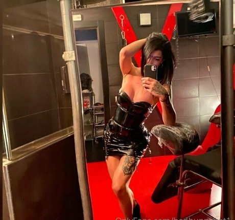 badbunnyhot1 free actress pics