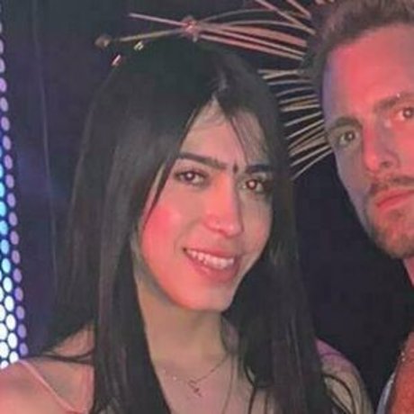 badbunnyhot1 perfect model photos