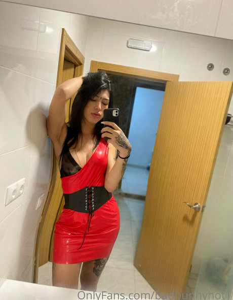 badbunnyhot1 free star photos