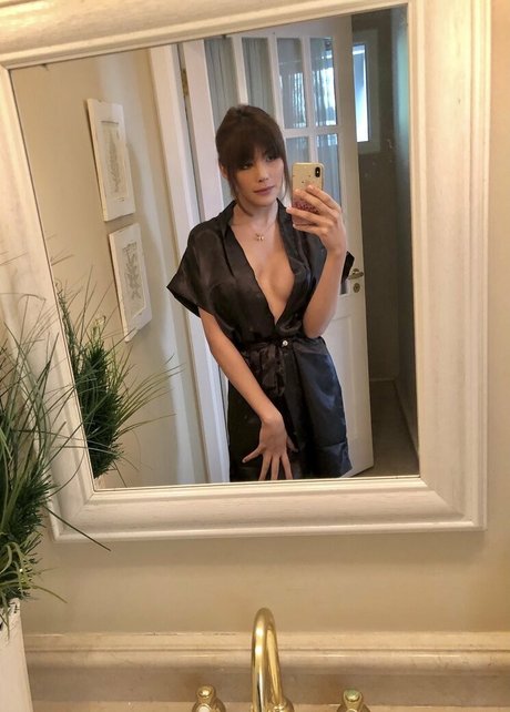 yumiiangel free star pics