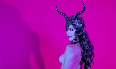 Adrianne Marie Curry perfect star galleries