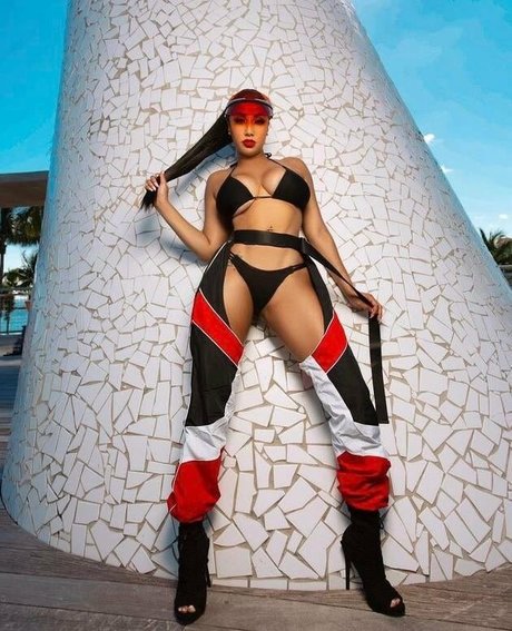 police onlyfans exclusive pictures