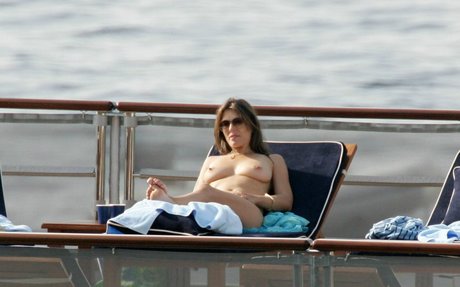 Elizabeth Hurley pornstar pretty pics