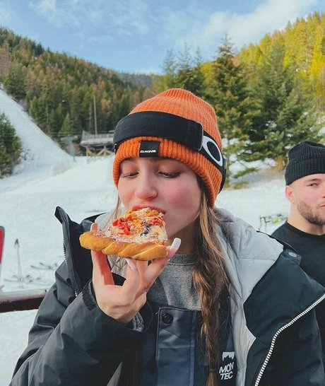 Sylvia Snyders model best pic