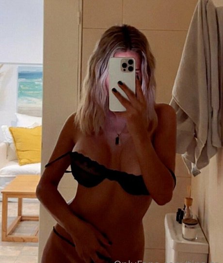 tina ts naked star pics