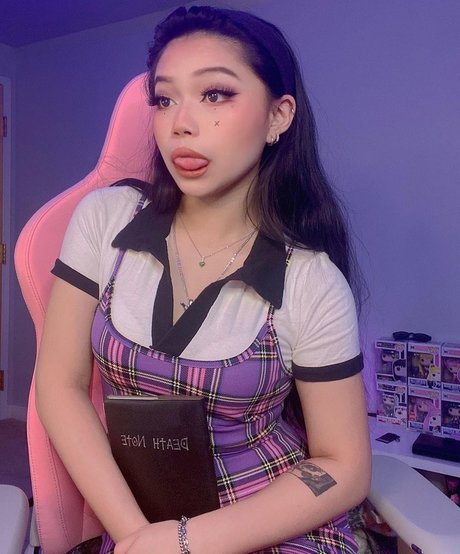 Wasabiicat top model pic