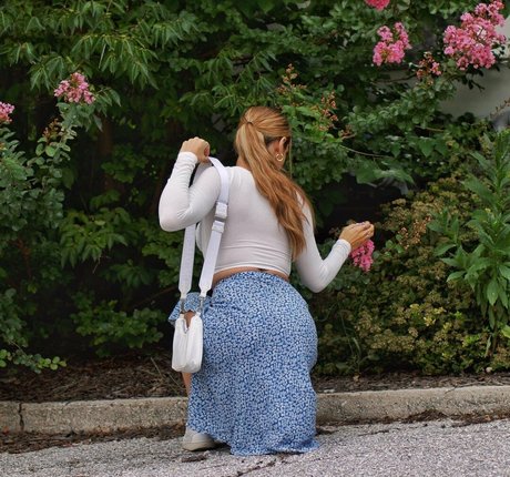 Gabby J David sex model photos