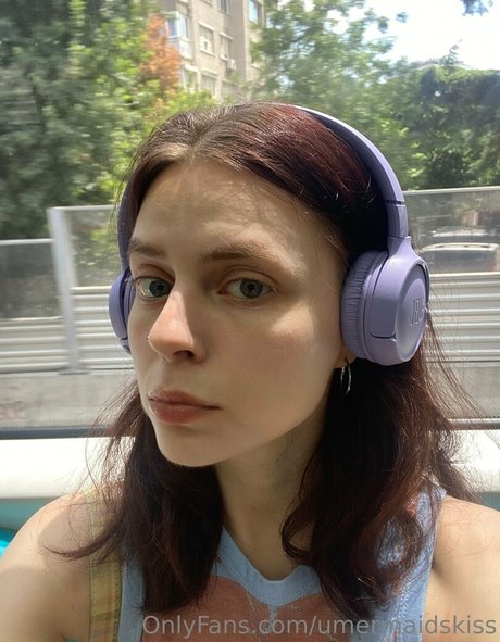 umermaidskiss exclusive pornstar img