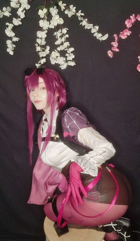 blonde shemale onlyfans sexy nudes photos