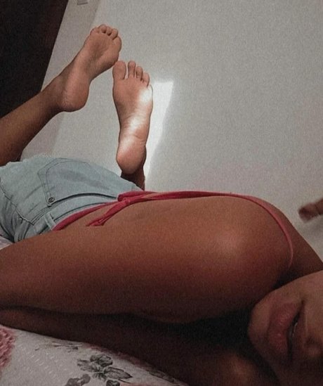 redhead skinny onlyfans hot porn pic