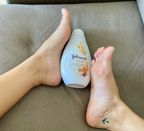 Prii feet model beautiful image