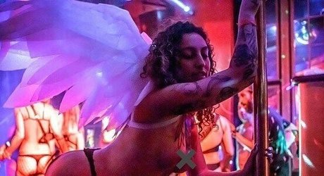 Edin Kary adult actress pictures