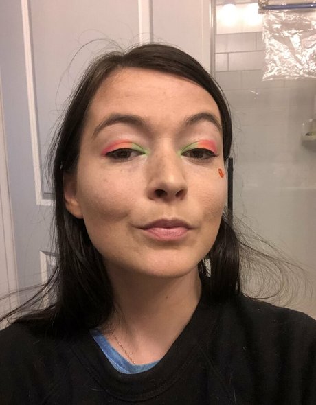 Zhaddie Grey model sex archive