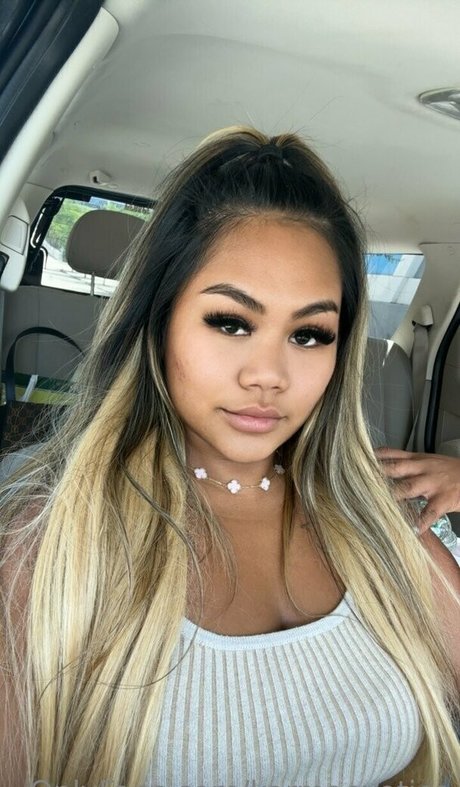 Tonti Thampitak pornstar hd pics