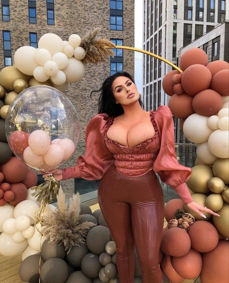 blonde small tits onlyfans pornos img