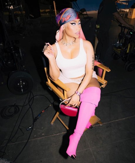 Nicki Minaj pornstar picture