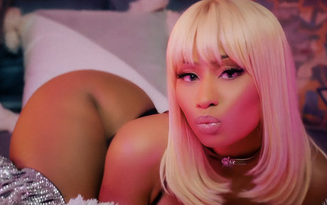 Nicki Minaj art model pictures