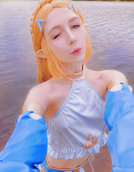 Mik Allen erotic star photo