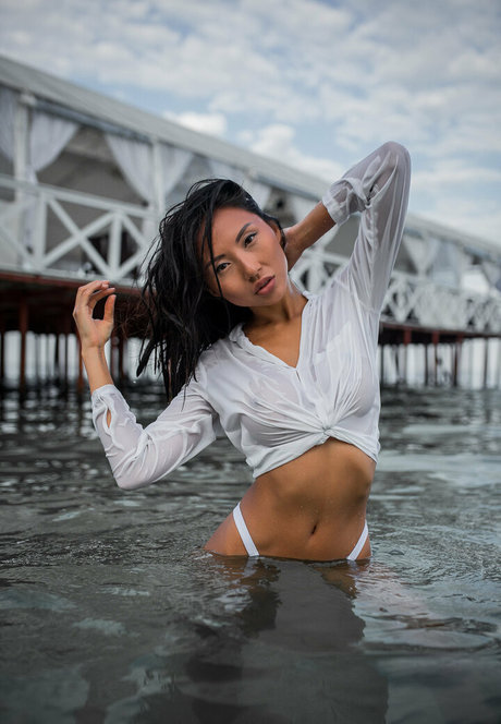 suelina model pretty img