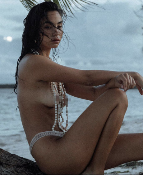 lesbian ass onlyfans pornos picture