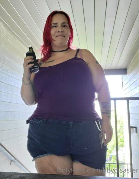 thickmadaamfree naked actress archive