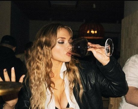 gay young onlyfans sexy nude image