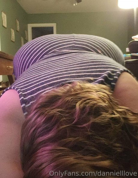 dannielllove pornographic star archive