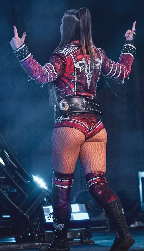 Dr Britt Baker model nice picture