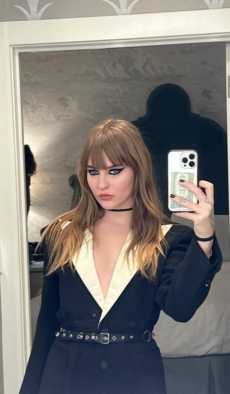 erotic onlyfans nude archive