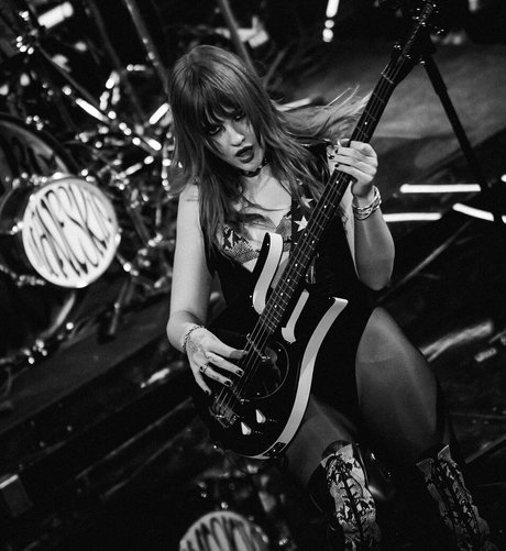 blonde babe onlyfans hot archive