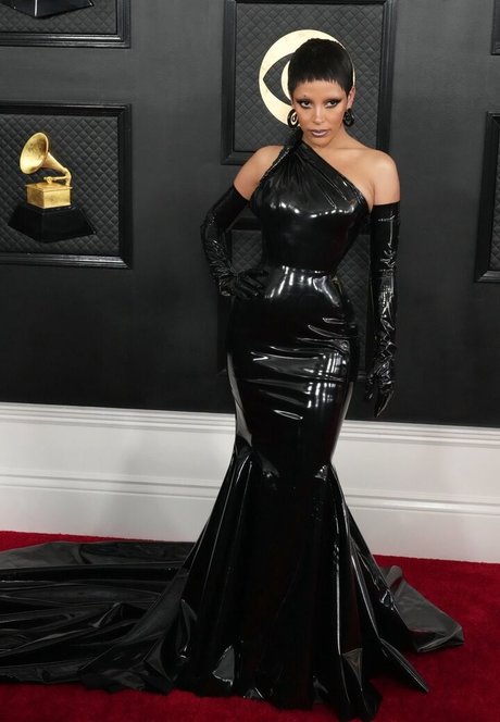 moms onlyfans art nude photo