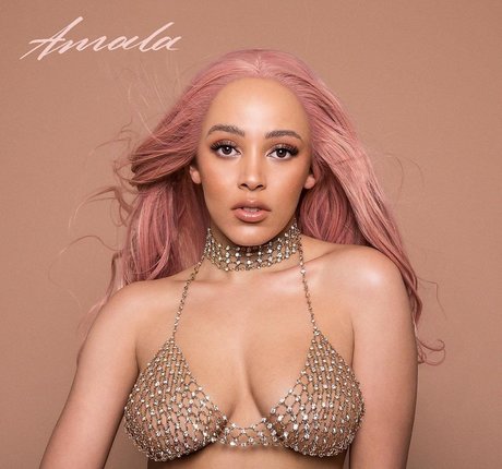 sexy mom onlyfans xxx photos