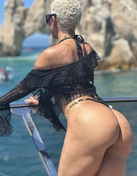 big tits teen onlyfans beautiful naked pictures