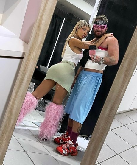 whore wife onlyfans art porn archive